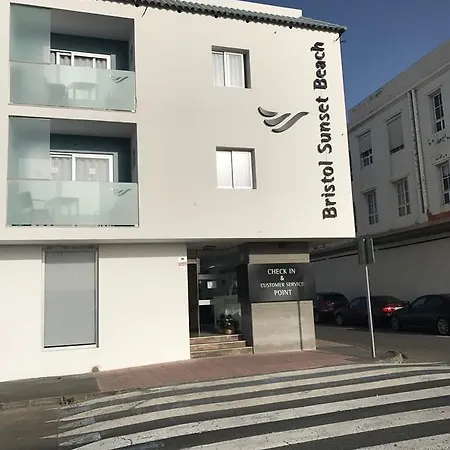 Apartment 50b Bristol Sunset Beach